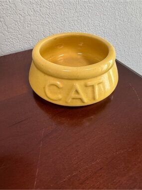 Vintage McCoy Ceramic Yellow Cat Bowl with Raised 'CAT' Lettering
